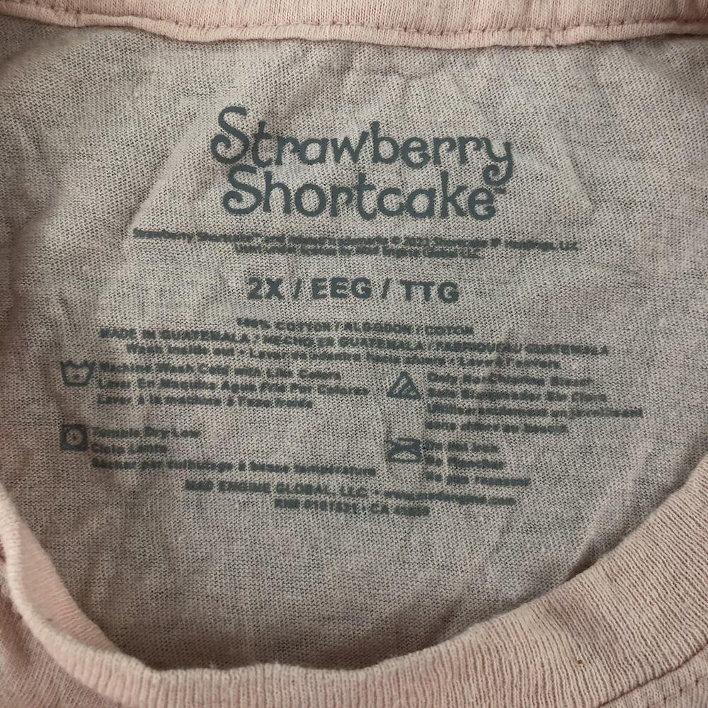 Strawberry Shortcake Shirt Womens 2X Pink Graphic Tee Short Sleeve Crew Neck - Picture 2 of 10